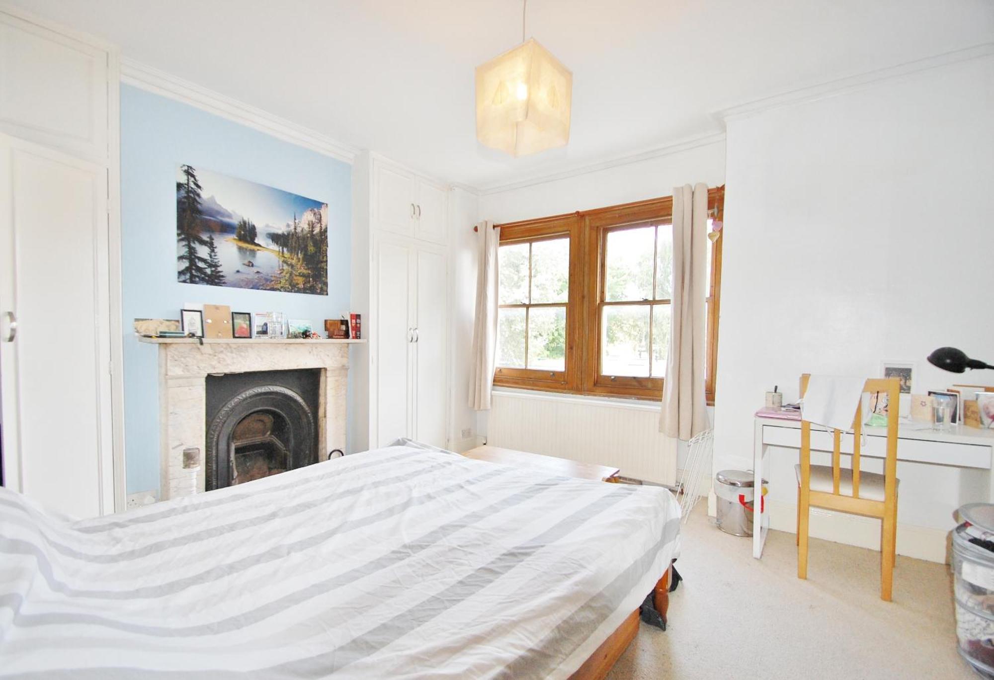 Quiet 5 Bed Vauxhall House With Garden And Roof Terrace *